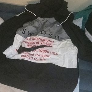 Nike wind breaker suit 2 piece